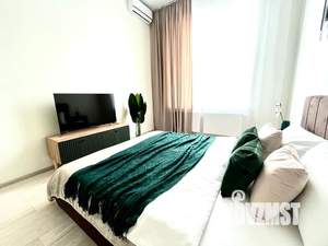 1-к квартира, посуточно, 38м2, 18/18 этаж