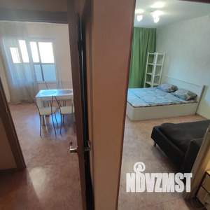 1-к квартира, посуточно, 40м2, 3/17 этаж