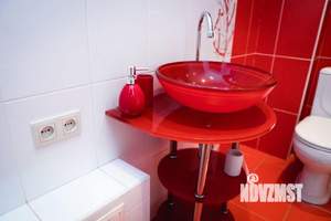 1-к квартира, посуточно, 52м2, 1/1 этаж