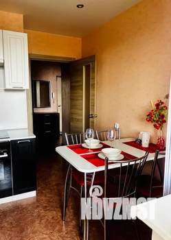 1-к квартира, посуточно, 40м2, 6/25 этаж