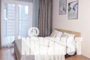 1-к квартира, посуточно, 35м2, 13/16 этаж