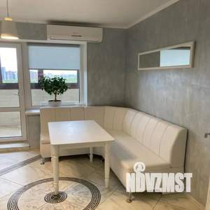 1-к квартира, посуточно, 43м2, 16/18 этаж