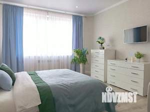 1-к квартира, посуточно, 67м2, 1/1 этаж