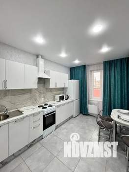 1-к квартира, посуточно, 44м2, 2/25 этаж