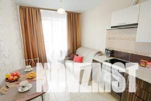 1-к квартира, посуточно, 50м2, 12/25 этаж