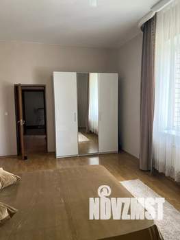 4-к квартира, посуточно, 120м2, 2/2 этаж