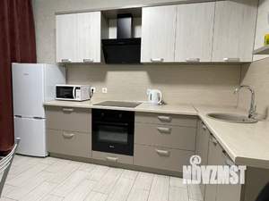 1-к квартира, посуточно, 43м2, 10/25 этаж