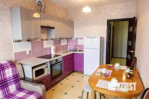 1-к квартира, посуточно, 52м2, 1/1 этаж