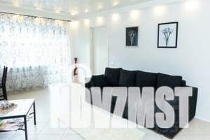 2-к квартира, посуточно, 50м2, 3/5 этаж