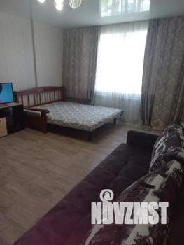2-к квартира, посуточно, 69м2, 2/25 этаж