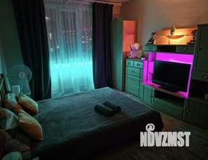 1-к квартира, посуточно, 50м2, 1/1 этаж