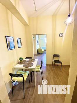 Студия квартира, посуточно, 45м2, 2/5 этаж