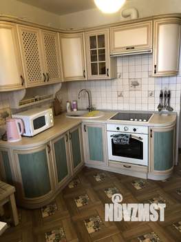 1-к квартира, посуточно, 38м2, 14/19 этаж