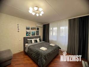 1-к квартира, посуточно, 40м2, 3/10 этаж