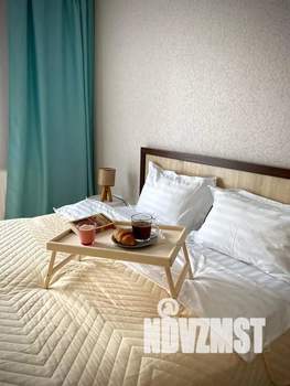 1-к квартира, посуточно, 35м2, 1/15 этаж