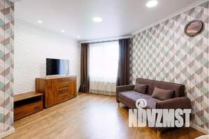 1-к квартира, посуточно, 44м2, 1/17 этаж