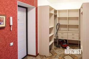 1-к квартира, посуточно, 53м2, 1/1 этаж