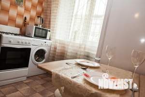 1-к квартира, посуточно, 35м2, 2/5 этаж