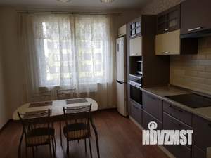 2-к квартира, на длительный срок, 64м2, 13/25 этаж