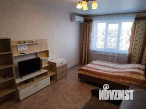 1-к квартира, посуточно, 42м2, 13/17 этаж
