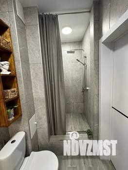 Студия квартира, посуточно, 24м2, 10/25 этаж