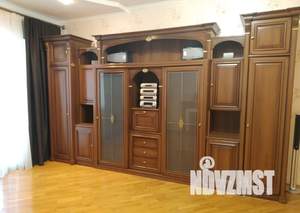 3-к квартира, на длительный срок, 130м2, 4/6 этаж