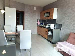 1-к квартира, посуточно, 50м2, 1/1 этаж