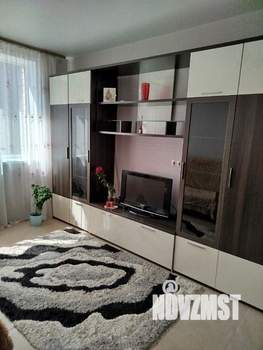 1-к квартира, посуточно, 40м2, 9/25 этаж