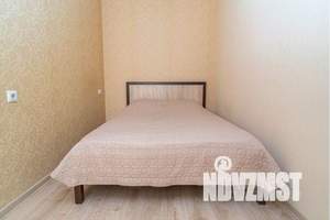 1-к квартира, посуточно, 40м2, 2/17 этаж