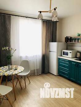 1-к квартира, посуточно, 38м2, 6/17 этаж