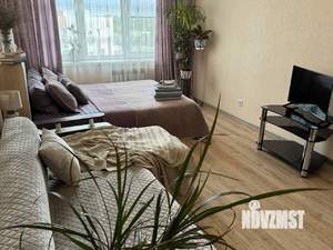 1-к квартира, посуточно, 42м2, 12/17 этаж