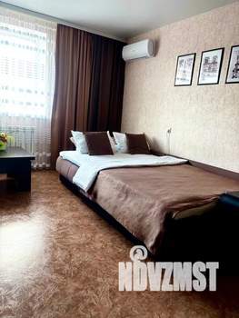 1-к квартира, посуточно, 40м2, 6/25 этаж