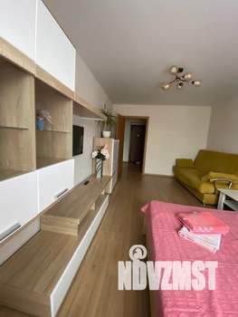 1-к квартира, посуточно, 45м2, 3/6 этаж