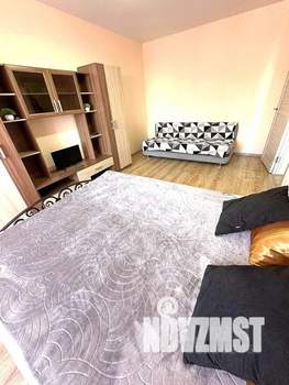 1-к квартира, посуточно, 42м2, 22/25 этаж