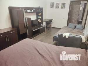 1-к квартира, посуточно, 40м2, 5/6 этаж