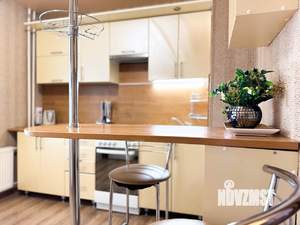 1-к квартира, посуточно, 43м2, 1/1 этаж