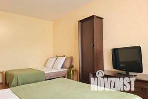 1-к квартира, посуточно, 41м2, 7/10 этаж