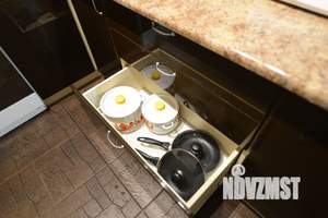 2-к квартира, посуточно, 55м2, 1/1 этаж