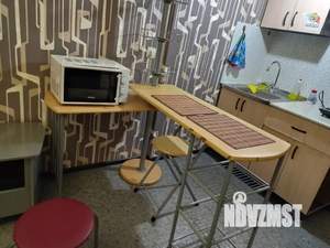 Студия квартира, посуточно, 27м2, 5/25 этаж