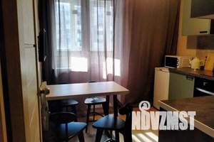 1-к квартира, посуточно, 38м2, 15/17 этаж