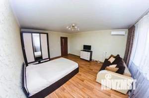 1-к квартира, посуточно, 50м2, 1/1 этаж