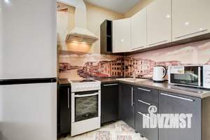 1-к квартира, посуточно, 55м2, 11/25 этаж