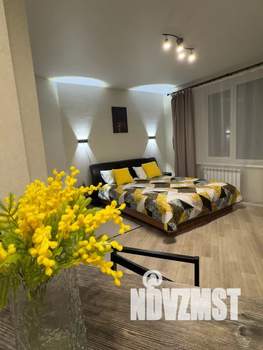 Студия квартира, посуточно, 35м2, 3/15 этаж