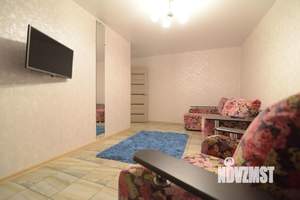 2-к квартира, посуточно, 49м2, 1/1 этаж