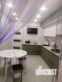 1-к квартира, посуточно, 50м2, 3/10 этаж