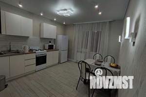 1-к квартира, посуточно, 35м2, 7/17 этаж