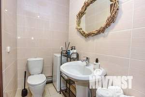 2-к квартира, посуточно, 60м2, 15/25 этаж