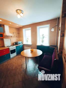 1-к квартира, посуточно, 50м2, 2/16 этаж