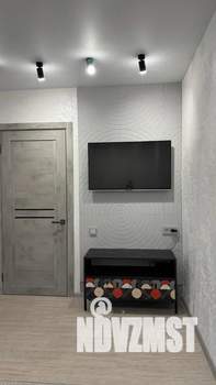 1-к квартира, посуточно, 38м2, 1/17 этаж