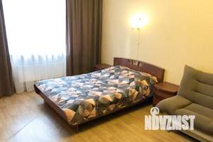 1-к квартира, посуточно, 43м2, 1/1 этаж